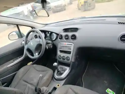 Veículo de Sucata peugeot 308 confort do ano 2008 alimentado 9hx