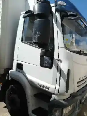 Veículo de Sucata iveco eurocargo 3.9 diesel do ano 2010 alimentado f4ae3681ep