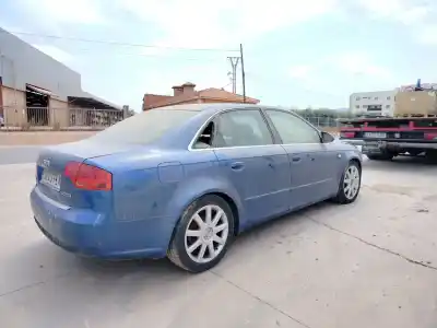 Veículo de Sucata audi a4 berlina (8e) 2.0 tdi 16v (103kw) do ano 2007 alimentado bre