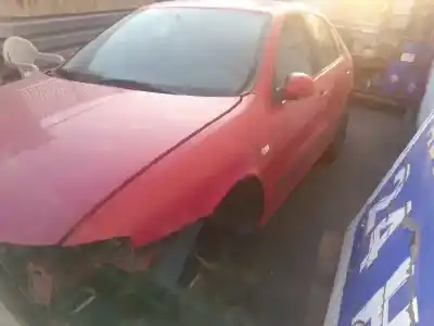 Здавання транспортного засобу seat leon (1m1) signo року 2004 потужний alh