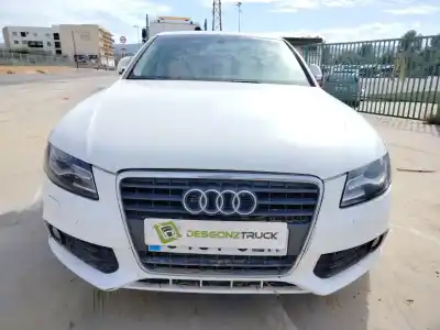 Veículo de Sucata AUDI A4 BERLINA (B8) Básico do ano 2009 alimentado CAG