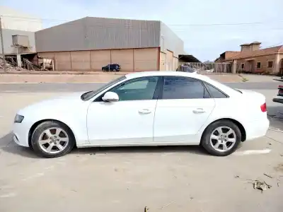 Veículo de Sucata audi a4 berlina (b8) básico do ano 2009 alimentado cag