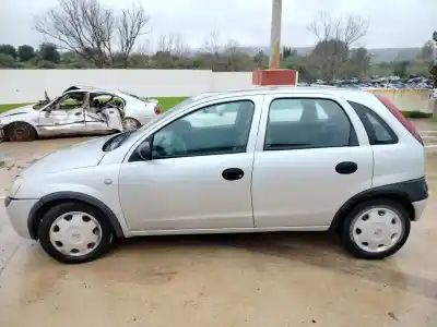 Здавання транспортного засобу opel corsa c (x01) 1.2 (f08, f68) року 2002 потужний z 12 xe
