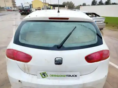 Veículo de Sucata seat leon (1p1) 1.6 tdi do ano 2011 alimentado cayb