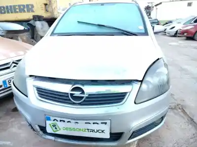 Sloopvoertuig OPEL ZAFIRA B  van het jaar 2005 aangedreven Z19DT