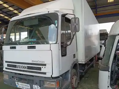Veículo de Sucata iveco eurocargo 5.9 diesel do ano 2000 alimentado 8060.45r