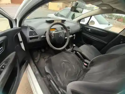 Veículo de Sucata citroen c4 berlina lx do ano 2007 alimentado 9hx