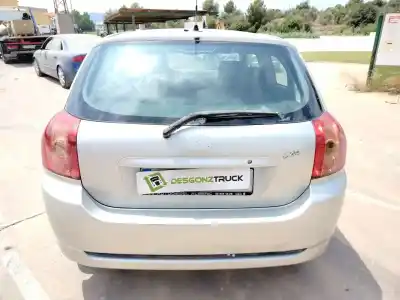 Veículo de Sucata toyota corolla (_e12_) 2.0 d-4d (cde120r_, cde120l_) do ano 2005 alimentado 1cd-ftv