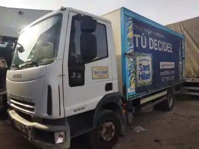 Veículo de Sucata IVECO EUROCARGO 3.9 Diesel do ano 2008 alimentado 