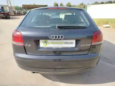 Veículo de Sucata audi a3 (8p) 2.0 tdi do ano 2004 alimentado bkd