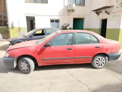 Veículo de Sucata nissan almera (n15) competence (1998) do ano 2024 alimentado 
