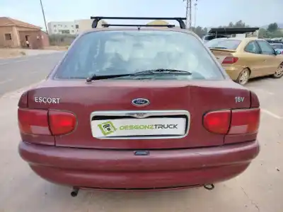 Veículo de Sucata ford escort vi (gal, aal, abl) 1.6 16v 4x4 do ano 1998 alimentado l1h