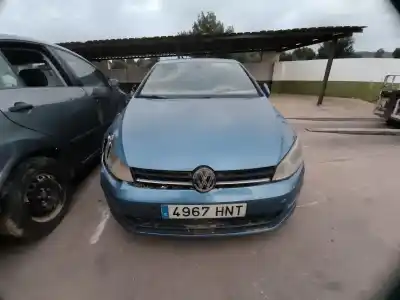 Veículo de Sucata VOLKSWAGEN GOLF VII (5G1, BQ1, BE1, BE2)  do ano 2013 alimentado 