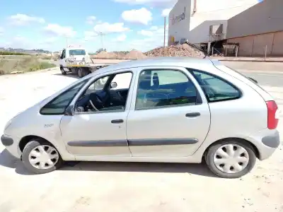 Verschrottungsfahrzeug citroen xsara picasso (n68) 1.6 des jahres 2003 angetrieben nfv