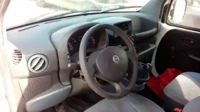 Здавання транспортного засобу fiat i doblò (119) 188a9000 року 2005 потужний 188a9000