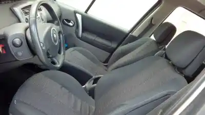 Здавання транспортного засобу renault scenic ii (jm) k9k p7 року 2007 потужний k9k