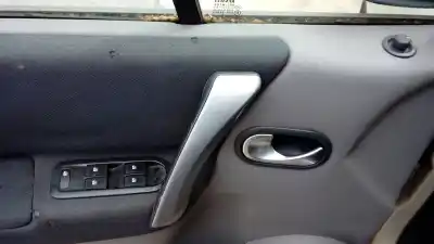 Здавання транспортного засобу renault scenic ii (jm) k9k p7 року 2007 потужний k9k
