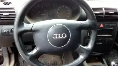 Scrapping Vehicle audi a3 (8l1) 1.8 of the year 2000 powered apg