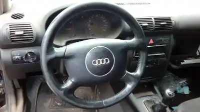 Scrapping Vehicle audi a3 (8l1) 1.8 of the year 2000 powered apg
