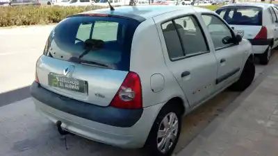 Здавання транспортного засобу renault clio ii fase ii (b/cb0) k9k704 року 2003 потужний k9k704