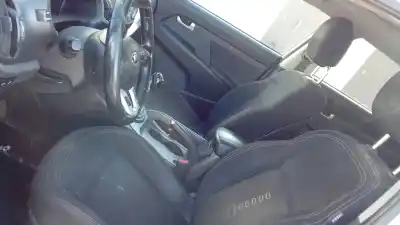 Veicolo di demolizione kia sportage iii (sl) 1.7 crdi dell'anno 2013 alimentato d4fd