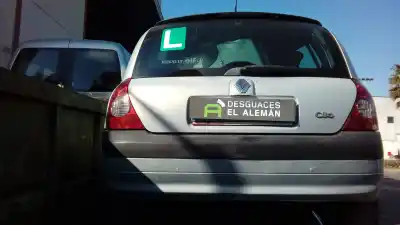 Здавання транспортного засобу renault clio ii fase ii (b/cb0) d4f року 2002 потужний d4f