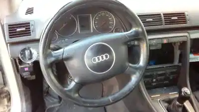 Здавання транспортного засобу audi a4 b6 (8e2) 2.5 tdi року 2001 потужний aym