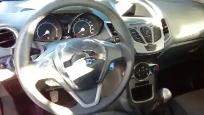 Здавання транспортного засобу ford fiesta vi (cb1, ccn) 1.6 tdci року 2008 потужний hhjc