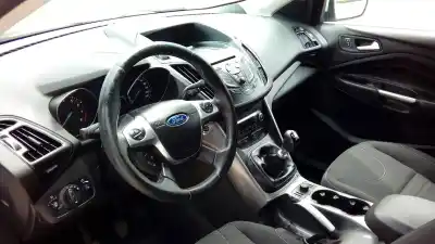 Здавання транспортного засобу ford kuga (cbs) jqma року 2013 потужний jqma