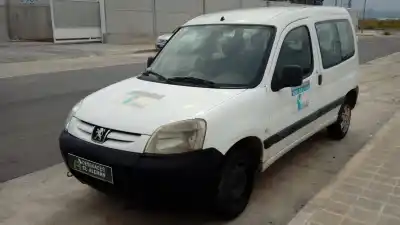 Scrapping Vehicle PEUGEOT PARTNER (S1) WJYDW8B of the year 2005 powered WJY(DW8B)