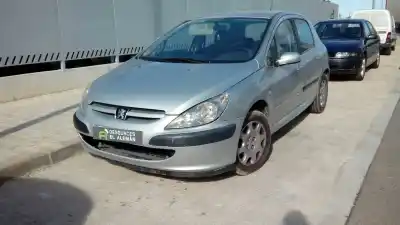 Veículo de Sucata PEUGEOT 307 (S1) NFUTU5JP4 do ano 2003 alimentado NFUTU5JP4