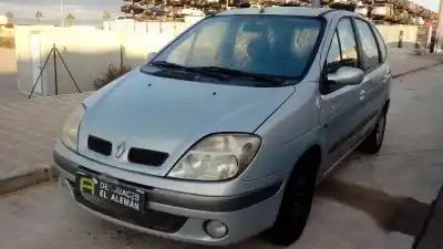 Scrapping Vehicle renault scenic (ja..) f9q of the year 2003 powered f9q