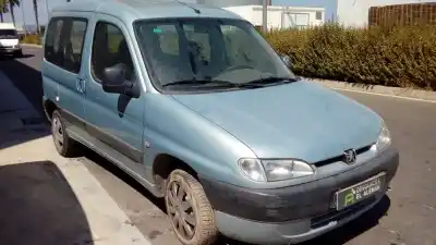 Scrapping Vehicle PEUGEOT PARTNER (S1) WJZ(DW8) of the year 2001 powered WJZ