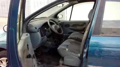 Здавання транспортного засобу renault megane i scenic (ja0) f9q k7 року 1998 потужний f9q