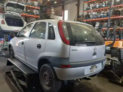 Здавання транспортного засобу opel corsa c g-z12xe року 2002 потужний z12xe