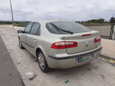 Sloopvoertuig renault laguna ii (bg0) f9q van het jaar 2004 aangedreven f9q