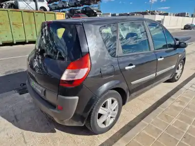 Sloopvoertuig renault scenic ii (jm) d/f9q d8 van het jaar 2005 aangedreven f9q