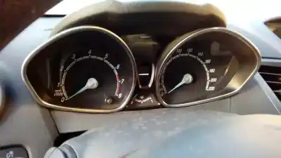 Здавання транспортного засобу ford fiesta (cnn) snjb року 2014 потужний snjb