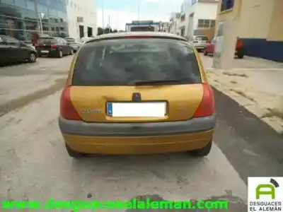 Здавання транспортного засобу renault clio ii fase i (b/cb0) d-f8q року 2000 потужний f8q