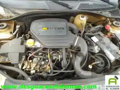 Здавання транспортного засобу renault clio ii fase i (b/cb0) d-f8q року 2000 потужний f8q