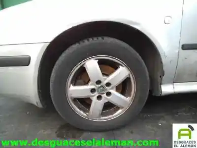 Veículo de Sucata skoda octavia i combi (1u5) 1.9 tdi do ano 2002 alimentado asv