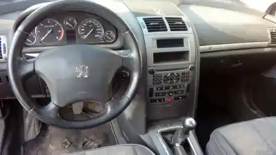 Здавання транспортного засобу peugeot 407 sw 9hydv6ted4 року 2004 потужний 9hydv6ted4