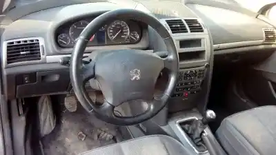 Здавання транспортного засобу peugeot 407 sw 9hydv6ted4 року 2004 потужний 9hydv6ted4