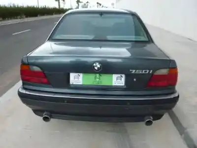 Здавання транспортного засобу bmw 7 (e38) 750 i, il року 1995 потужний m73b54