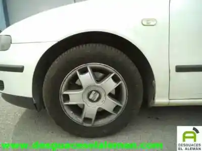 Scrapping Vehicle seat leon (1m1) 1.9 tdi of the year 2000 powered ahf