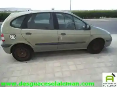 Scrapping Vehicle renault scenic (ja..) f9q744 of the year 2001 powered f9q744