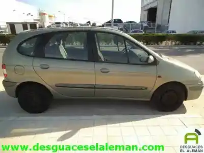 Здавання транспортного засобу renault scenic (ja..) f9q року 2002 потужний f9q