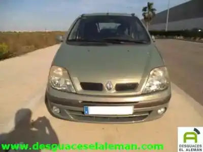 Scrapping Vehicle renault scenic (ja..) f9q of the year 2002 powered f9q