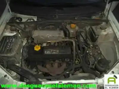Veicolo di demolizione opel corsa c corsa c dell'anno 1999 alimentato  Veicolo di demolizione opel corsa c corsa c dell'anno 1999 alimentato