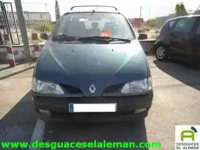 Утилизация автомобиля RENAULT MEGANE I SCENIC (JA0) F8Q года 1997 питание F8Q